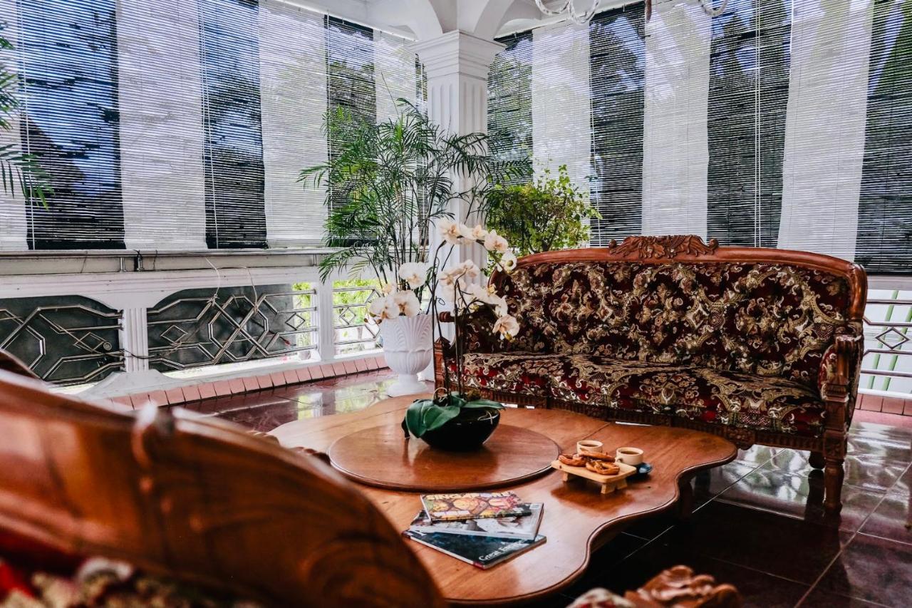 Raintree Boutique Villa & Gallery Yogyakarta Kültér fotó