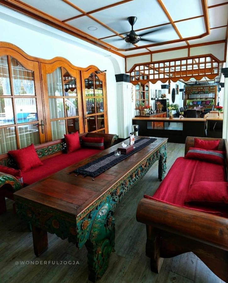 Raintree Boutique Villa & Gallery Yogyakarta Kültér fotó
