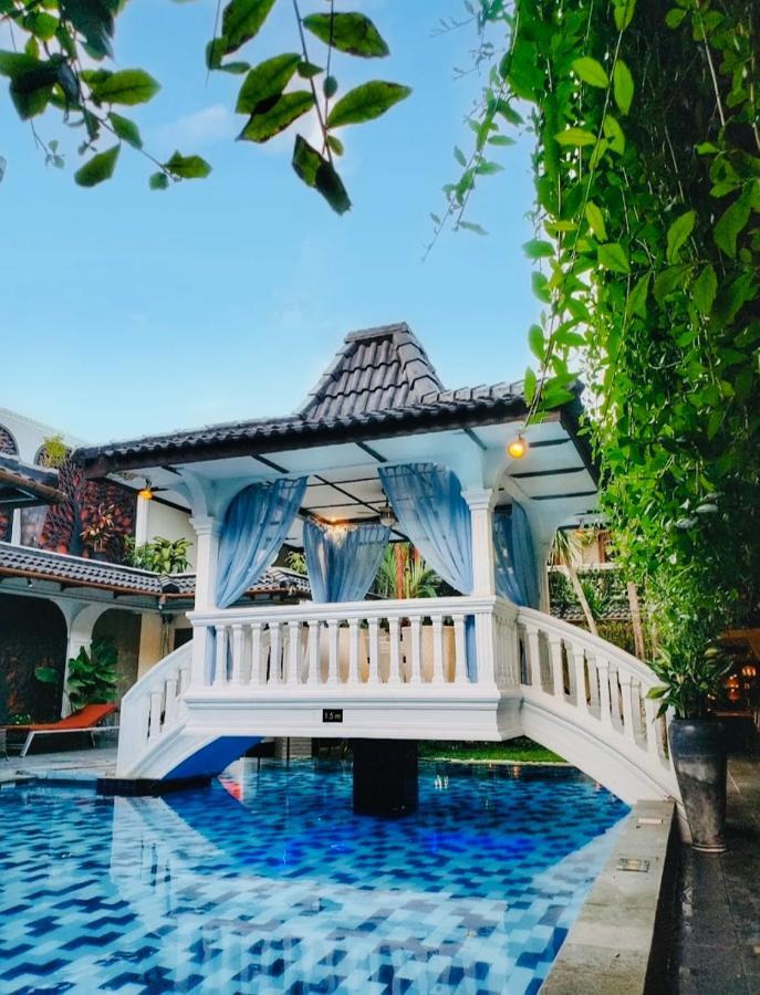 Raintree Boutique Villa & Gallery Yogyakarta Kültér fotó