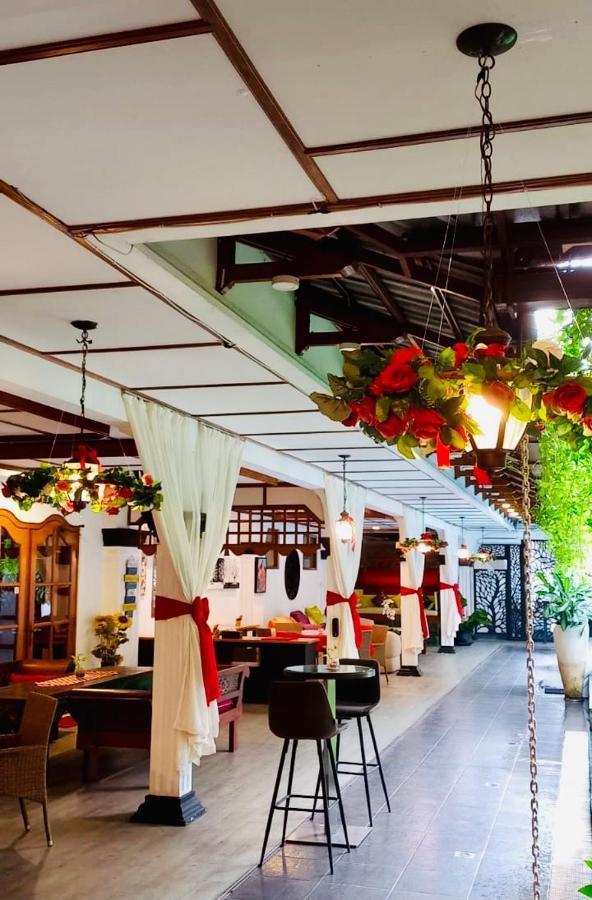 Raintree Boutique Villa & Gallery Yogyakarta Kültér fotó