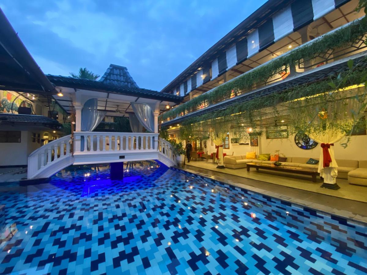 Raintree Boutique Villa & Gallery Yogyakarta Kültér fotó